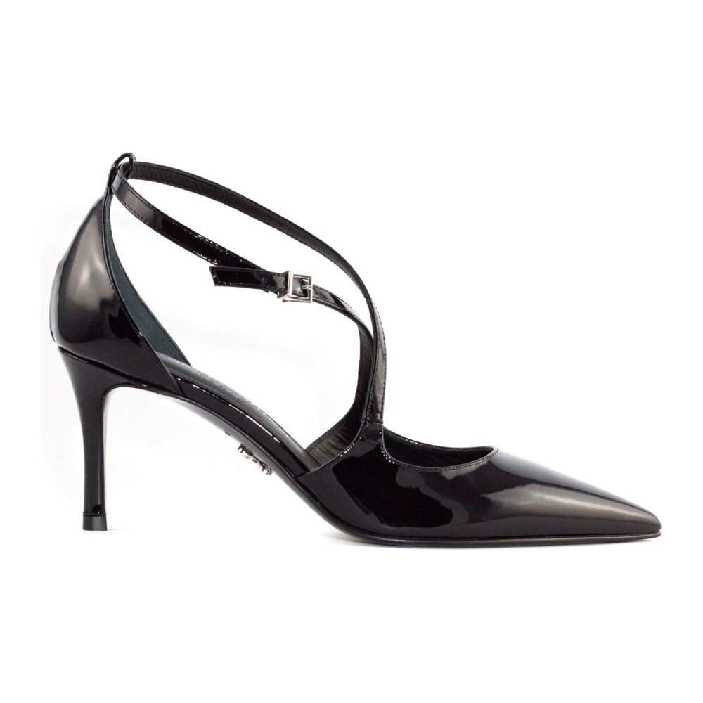 Shop fashion from Sergio Levantesi