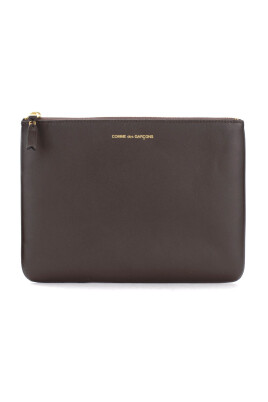 brown-leather-zip-wallet