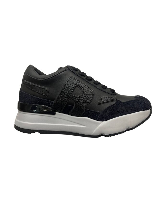 elegant-sneaker-evolution-for-you