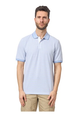 polo-a-rayures-bleu-clair