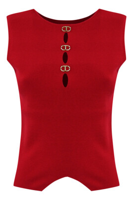 reversible-sleeveless-red-top