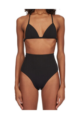 black-knit-bra