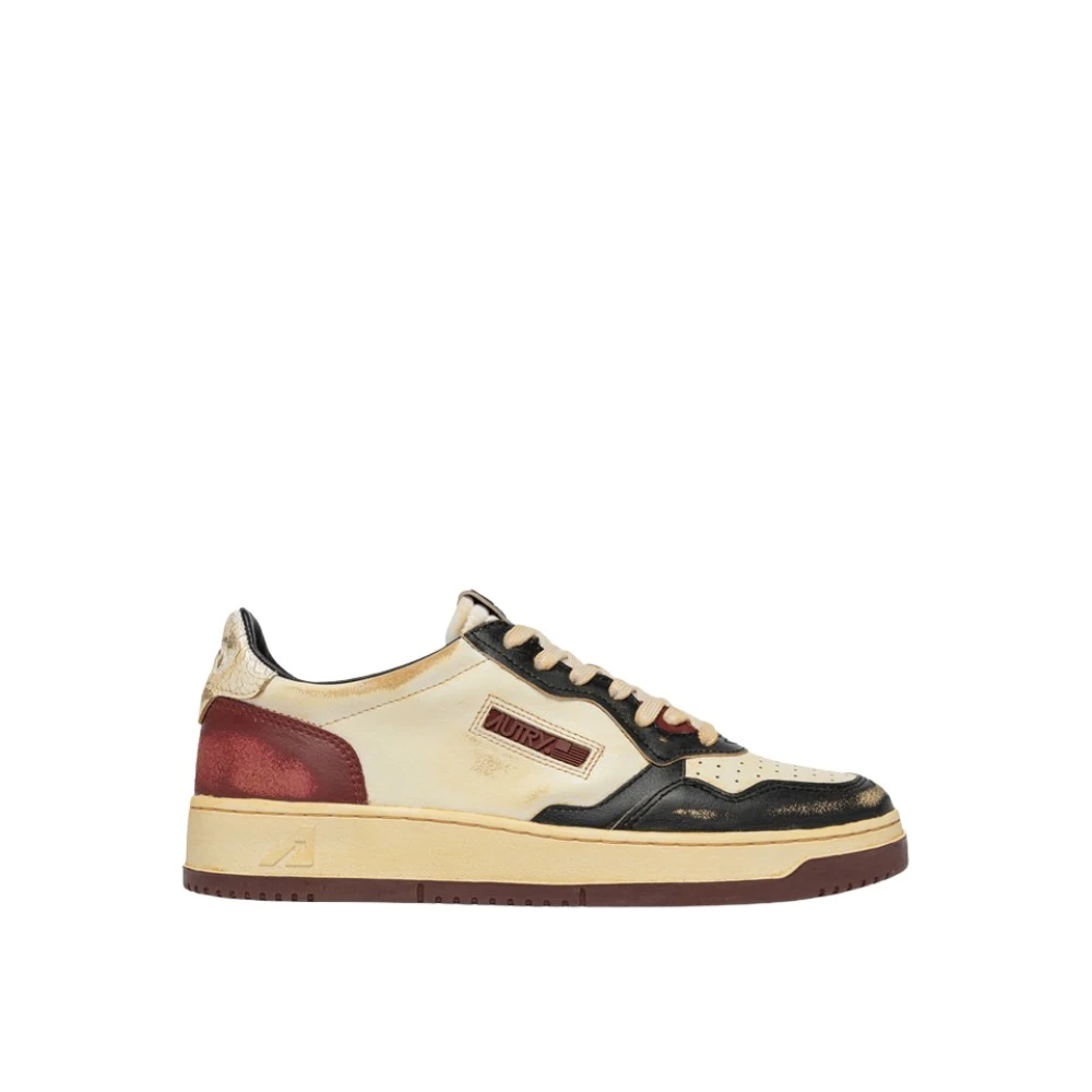 Shoes > Sneakers - - Autry - Modalova