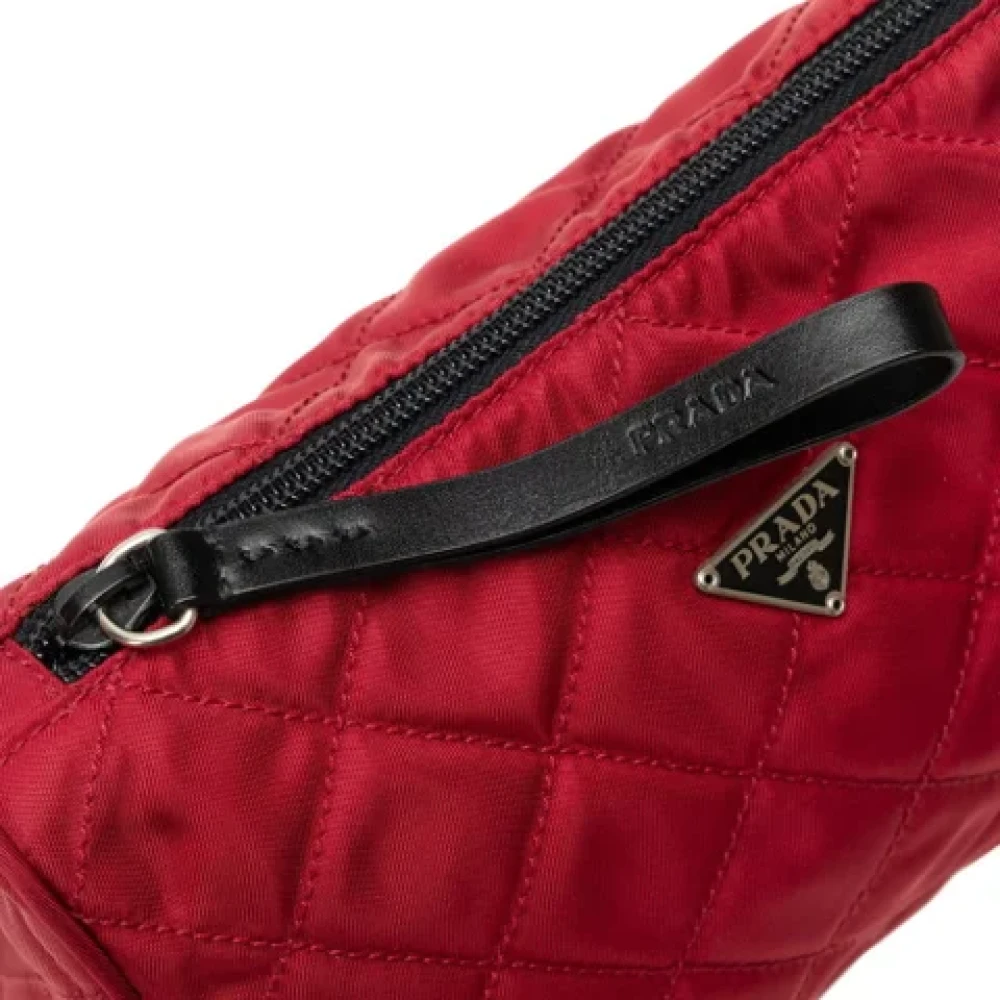 Prada Vintage Pre-owned Fabric clutches Red Dames