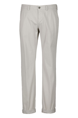 light-grey-chino-pants