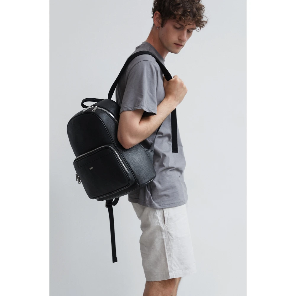 Estro Heren Zwarte Rugzak gemaakt van Echt Leer met Zilveren Details Er00111675 Black Heren