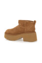 bottes-mini-beige-en-daim-femme
