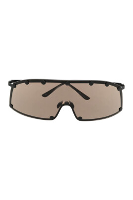 sunglasses-shielding