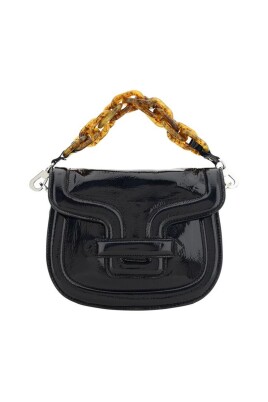 leather-chain-strap-shoulder-bag