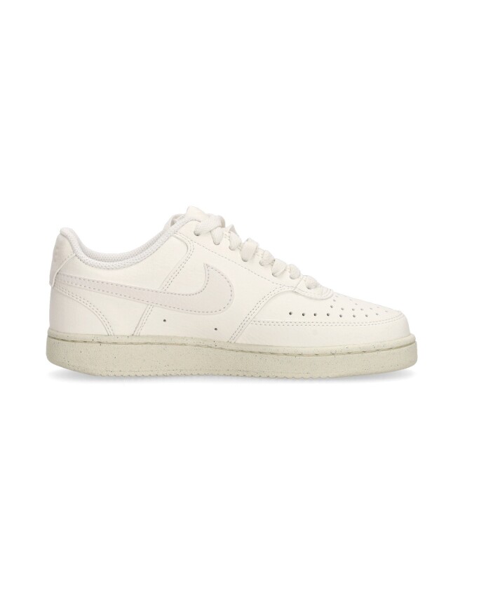 court-vision-low-sneaker