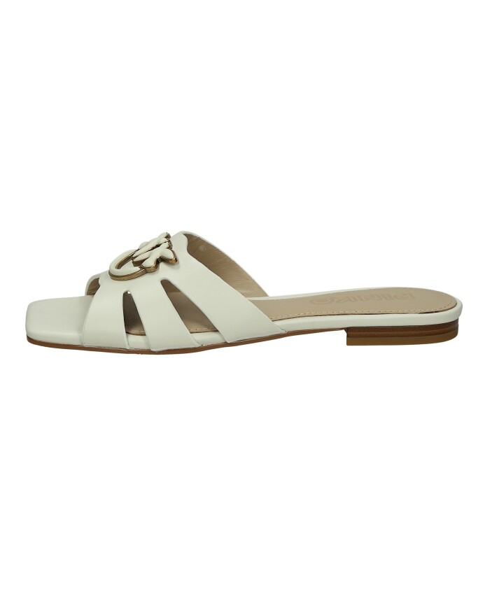 chaussures-slip-on-en-cuir