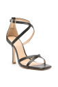 sandale-plate-noire-strappy