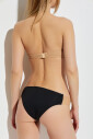 maillot-de-bain-deux-pieces