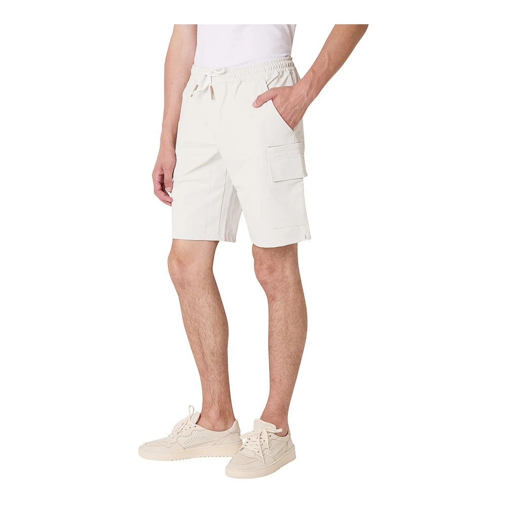 Eleventy Technische Stof Shorts Beige Heren