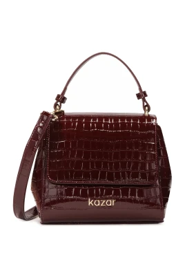 Maroon lackläder handväska