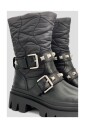 bottes-de-motard-avec-clous-et-boucles