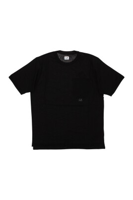 black-short-sleeve-t-shirts-and-polos