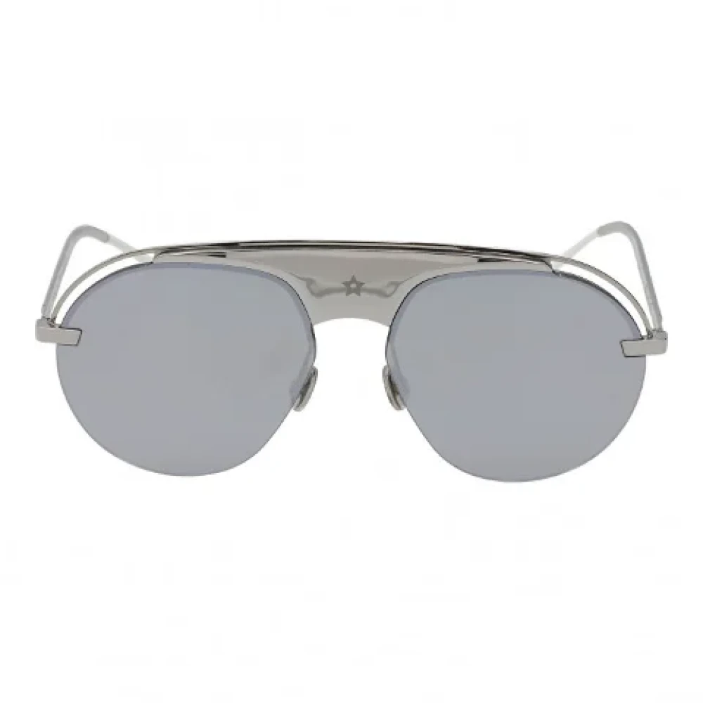 Pre-owned Silver sunglasses