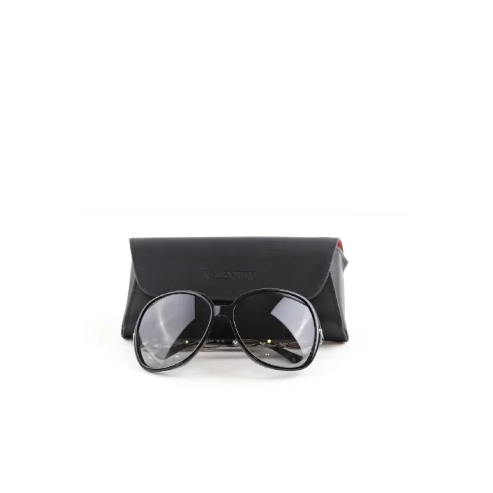 Bvlgari Vintage Pre-owned Plastic sunglasses Black Dames