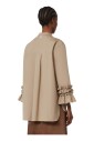 chemise-elegante-avec-details-a-volants