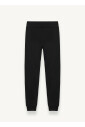 zwarte-fluwelen-broek-met-glitterprint