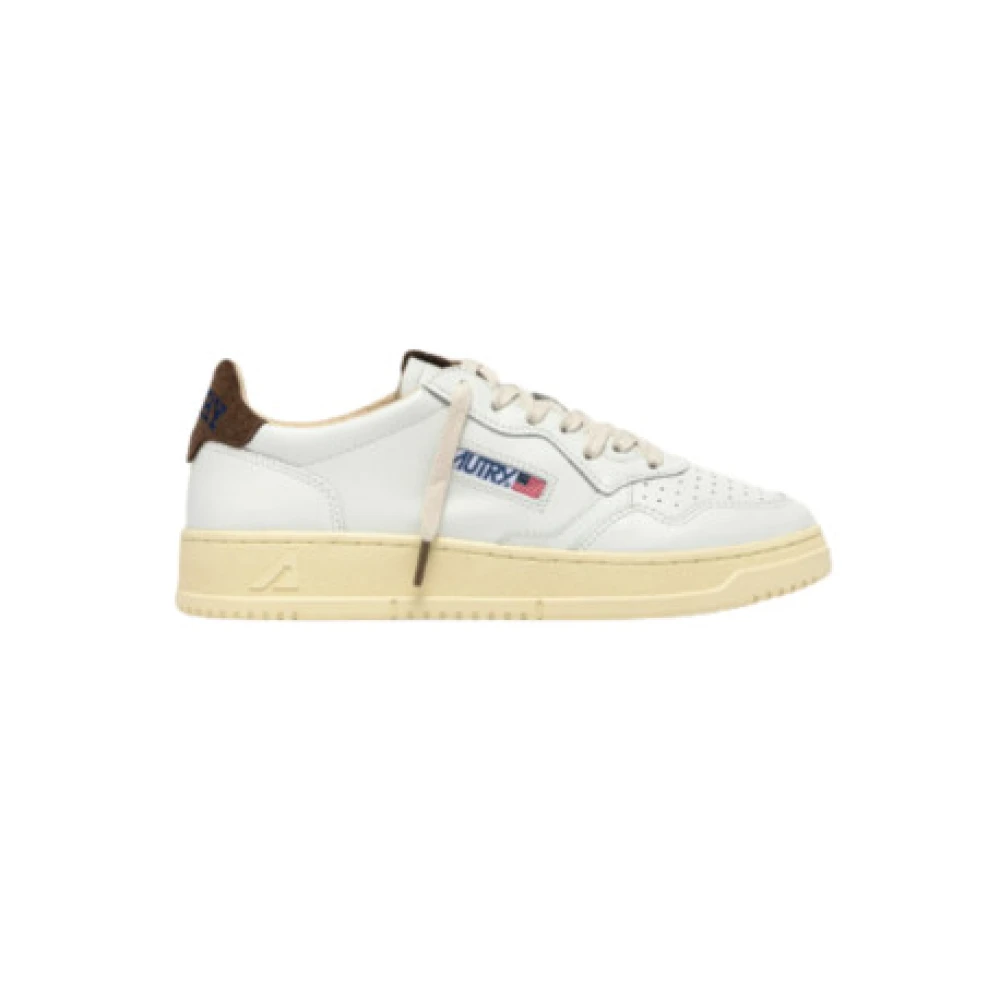 Autry Women's White Sneakers "Medalist Low" - Image 2