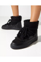 bottes-de-neige-en-daim-noir
