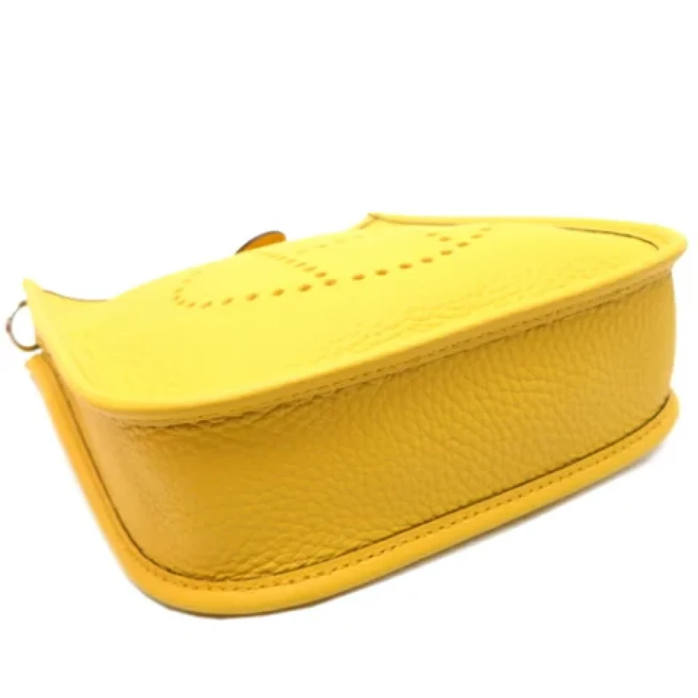 Hermès Vintage Pre-owned Leather shoulder-bags Yellow Dames