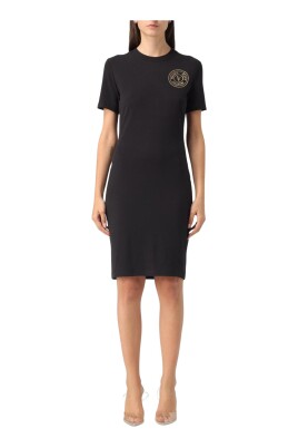 black-elegant-tshirt-dress