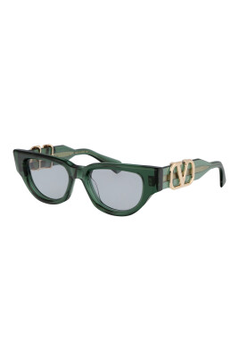 stylish-sunglasses