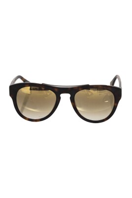 classic-havana-sunglasses-with-champagne-lenses