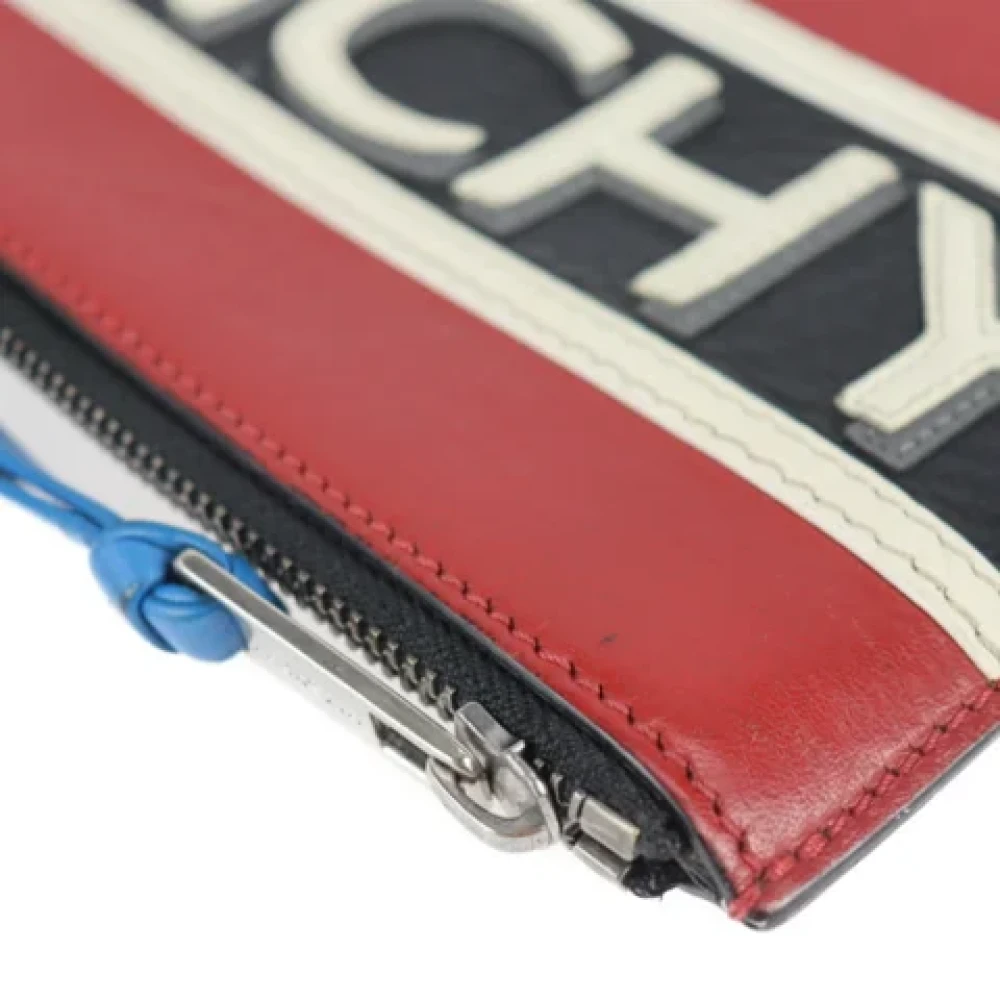 Givenchy Pre-owned Fabric clutches Pink Dames