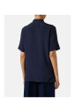 chemise-bleue-en-crepe-de-chine-a-manches-courtes-et-coupe-droite