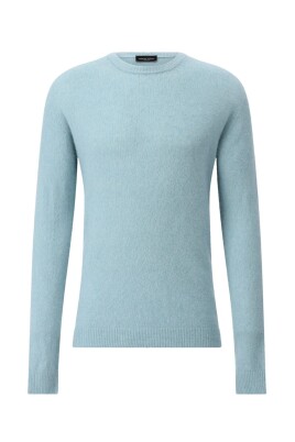 cashmere-knit-sweater