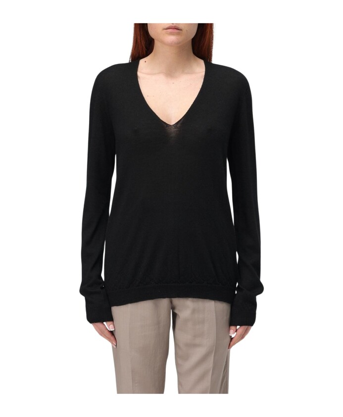 pull-en-cachemire-noir-a-col-en-v