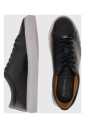 sneaker-en-cuir-minimaliste