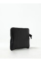 moderne-nylon-clutch