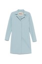 manteau-bleu-clair-a-revers-crantes
