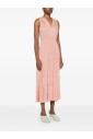v-neck-dress-with-keyhole-detail