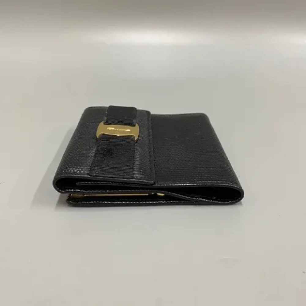 Salvatore Ferragamo Pre-owned Leather wallets Black Dames