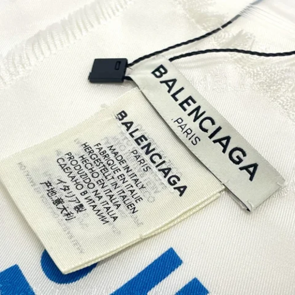 Balenciaga Vintage Pre-owned Silk scarves White Dames