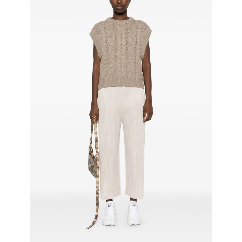 Issey Miyake Stijlvolle Broeken voor Mannen Beige Dames