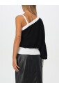 pull-a-blocs-de-couleur-a-une-epaule