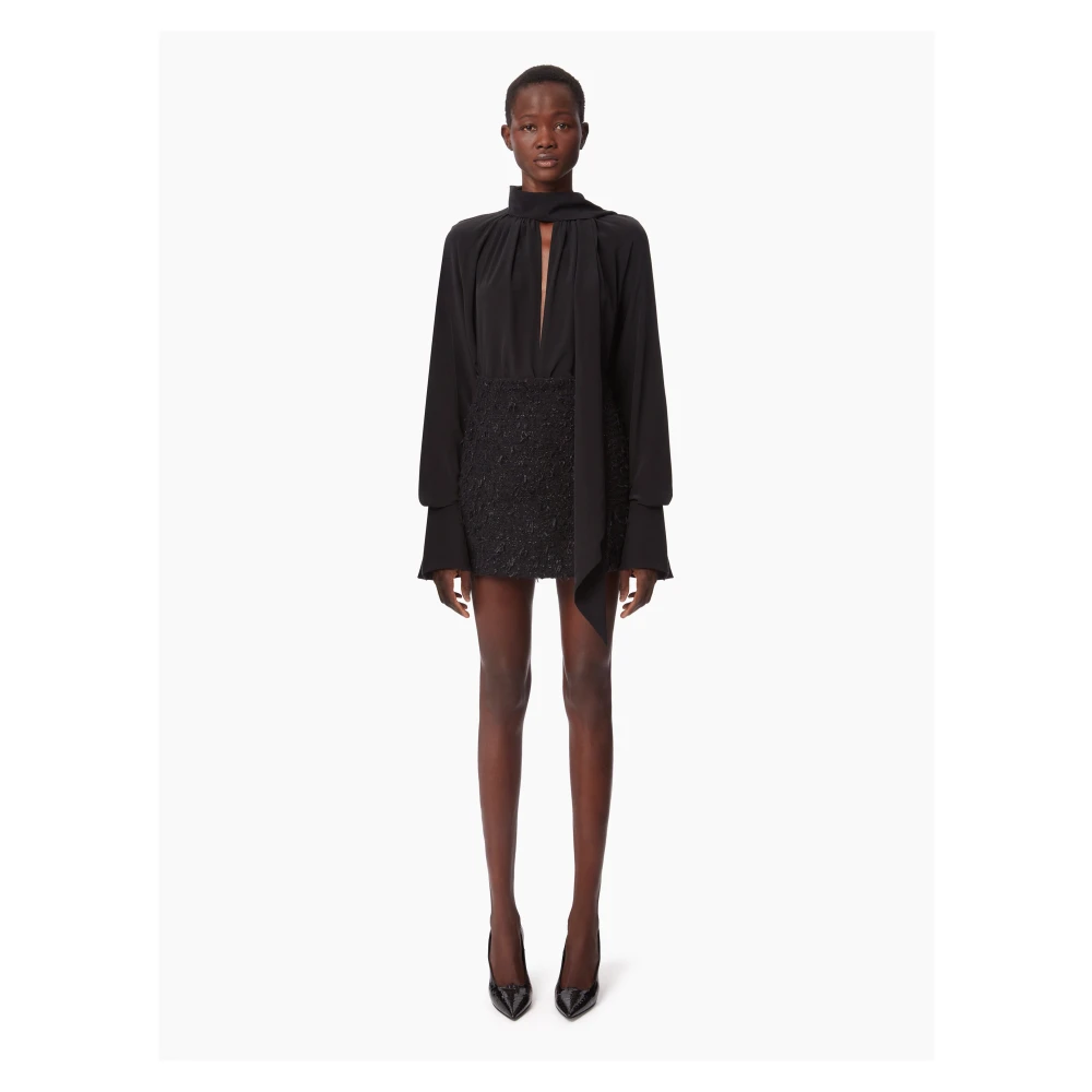 Nina Ricci Zwarte Strikblouse Elegante Stijl Black Dames