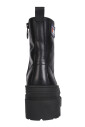 bottines-noires-a-lacets