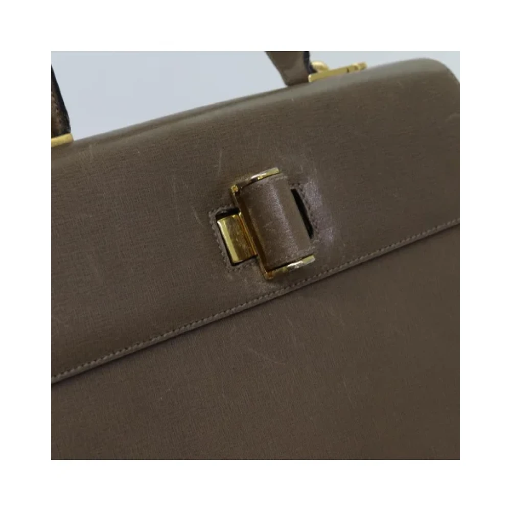 Salvatore Ferragamo Pre-owned Leather handbags Beige Dames