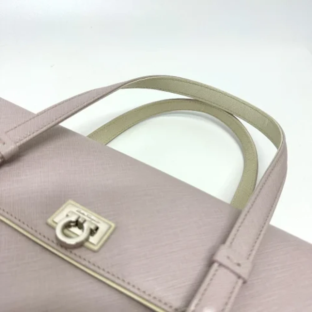Salvatore Ferragamo Pre-owned Leather handbags Pink Dames