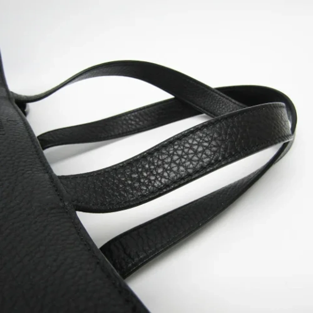 Valentino Vintage Pre-owned Leather shoulder-bags Black Dames
