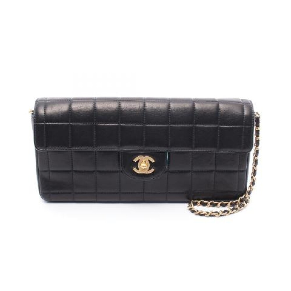 Kupuj kolekcje Chanel Vintage online na Showroom