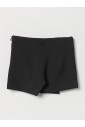 shorts-noirs-asymetriques-en-crepe